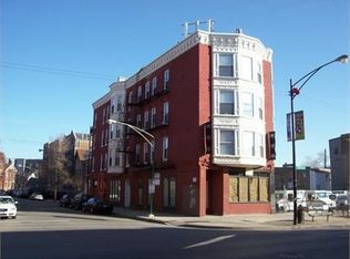 1670 W Division St #4R5, Chicago, IL 60622