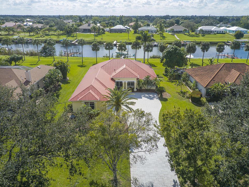 1st image of 2652 SW River Shore Dr