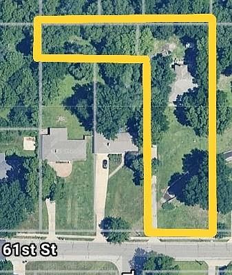 3rd image of 8510 W 61st St