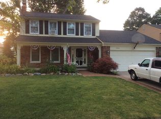 40408 Alexandria Dr, Sterling Heights, MI 48313