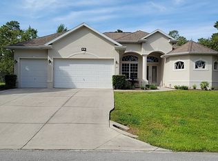 29 Lone Pine St, Homosassa, FL 34446