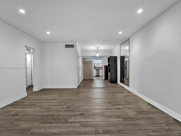 5th image of 9280 Bay Harbor Ter APT 6