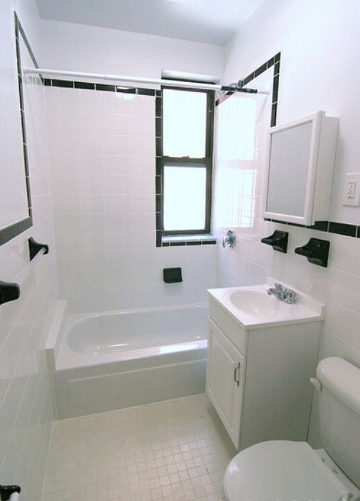 2nd image of 3420 30th St #1H