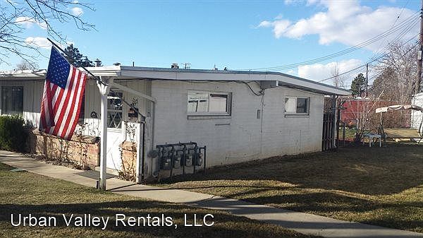 2nd image of 2057-3335 S St
