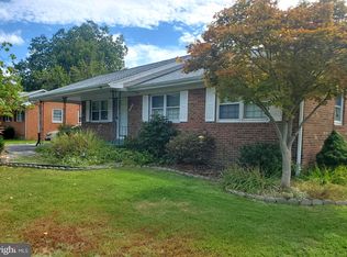 142 12th St, Colonial Beach, VA 22443