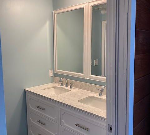 Master bath sinks