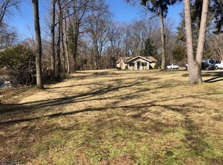 19 Crescent Rd, Wayne Twp., NJ 07470