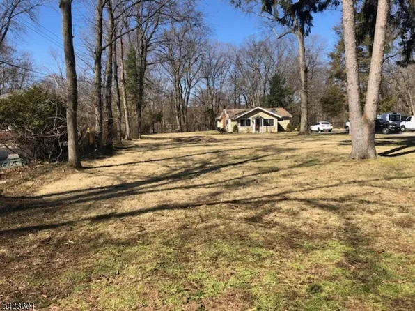 19 Crescent Rd, Wayne Twp., NJ 07470