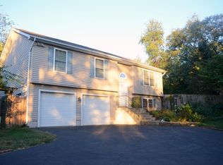 9024 Rugby Rd, Manassas, VA 20111