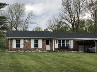 917 S Sarasota Dr, Yorktown, IN 47396