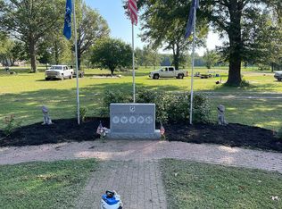 201 S 1st St, Easton, KS 66020