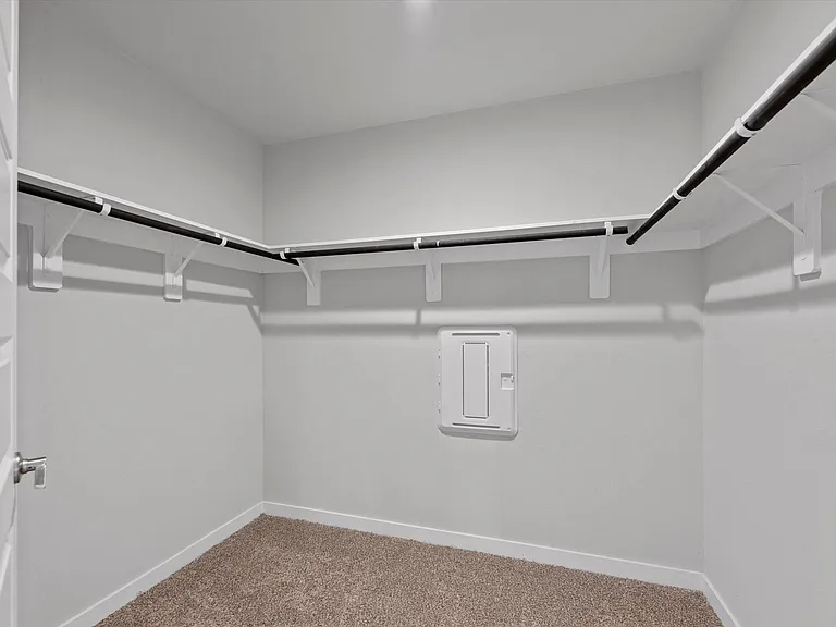 3335 Silverton Dr — Photo 22