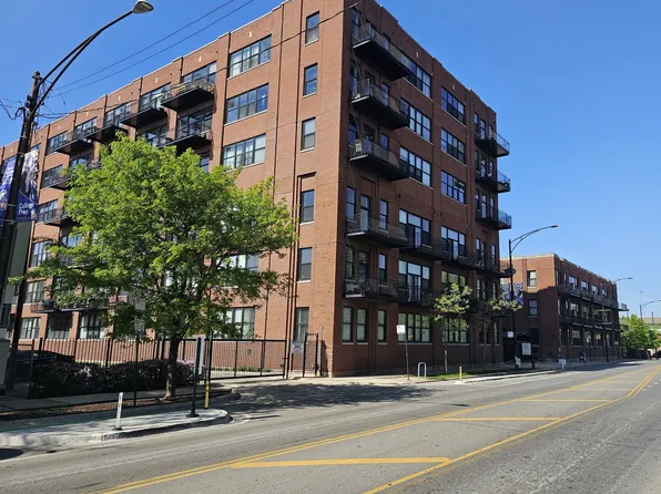 2323 W Pershing Rd APT 230, Chicago, IL 60609