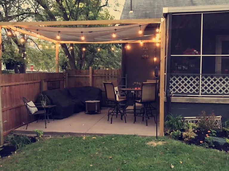 810 Richard St — Photo 4