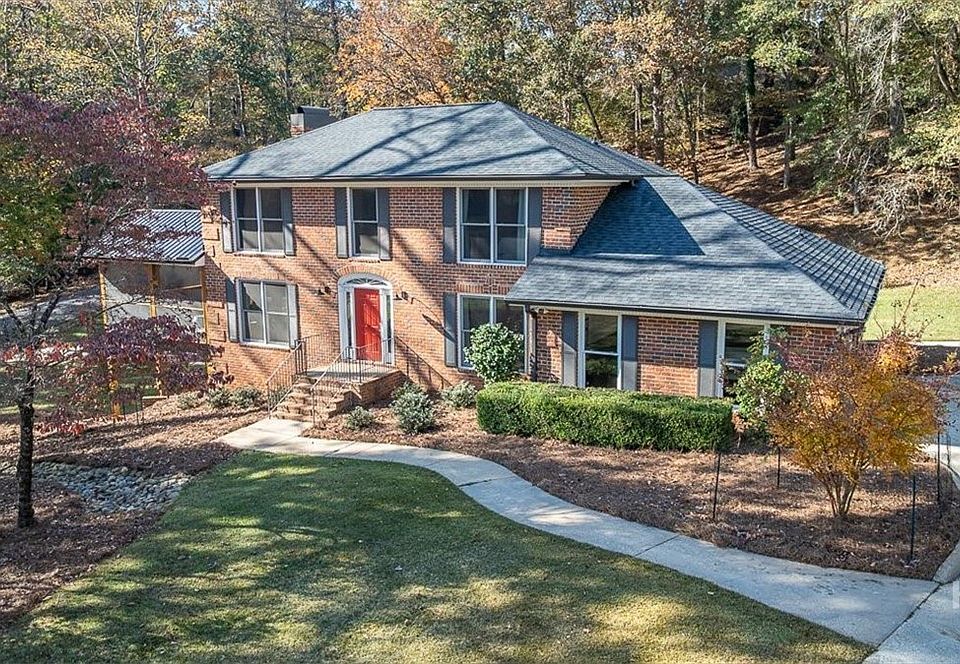 1st image of 330 Stoneland Drive