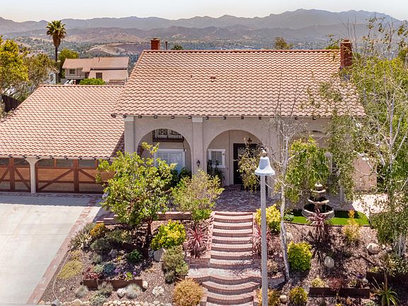 3rd image of 2340 Otono Cir
