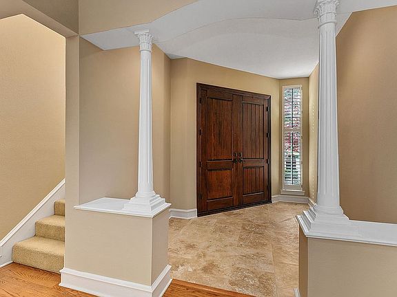 4th image of 2309 Newforest Ct