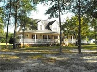 124 Sandy Springs Cir, Walterboro, SC 29488