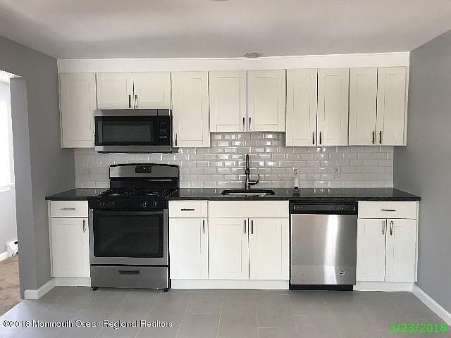 1st image of 653 Campbell Ave