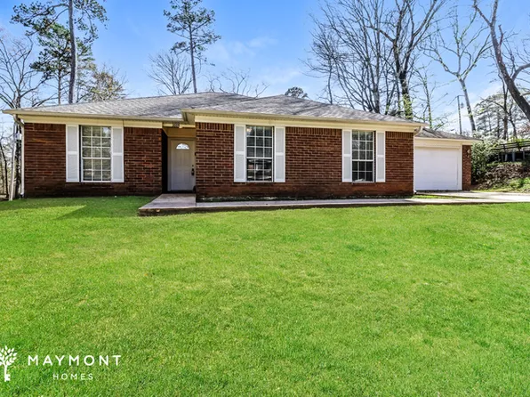 2009 Cedarhurst Dr, Benton, AR 72015