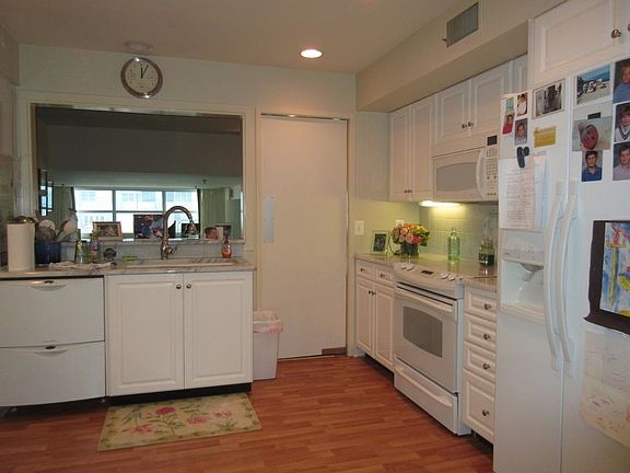 5th image of 7 N Chris Columbus Blvd APT 138