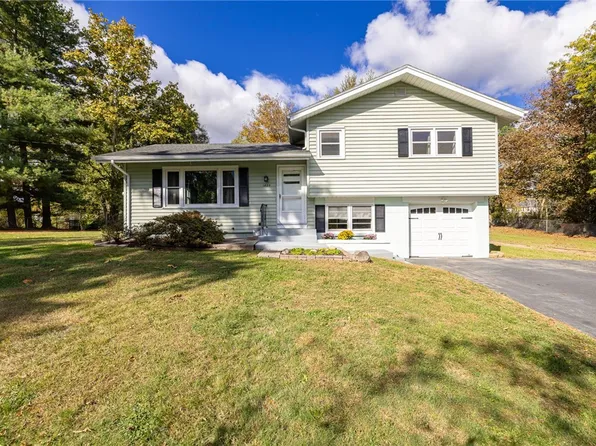 1829 Middle Rd, Rush, NY 14543