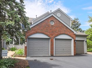 1481 Aberdeen Ct, Naperville, IL 60564
