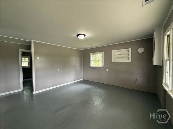 1406 Mineral Springs Rd