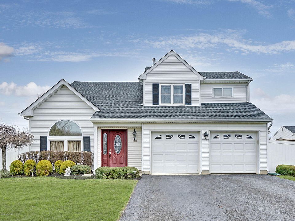 1st image of 86 Cascades Ave