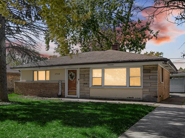 17218 Walter St, Lansing, IL 60438