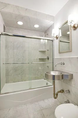 Rented by Compass | media 14