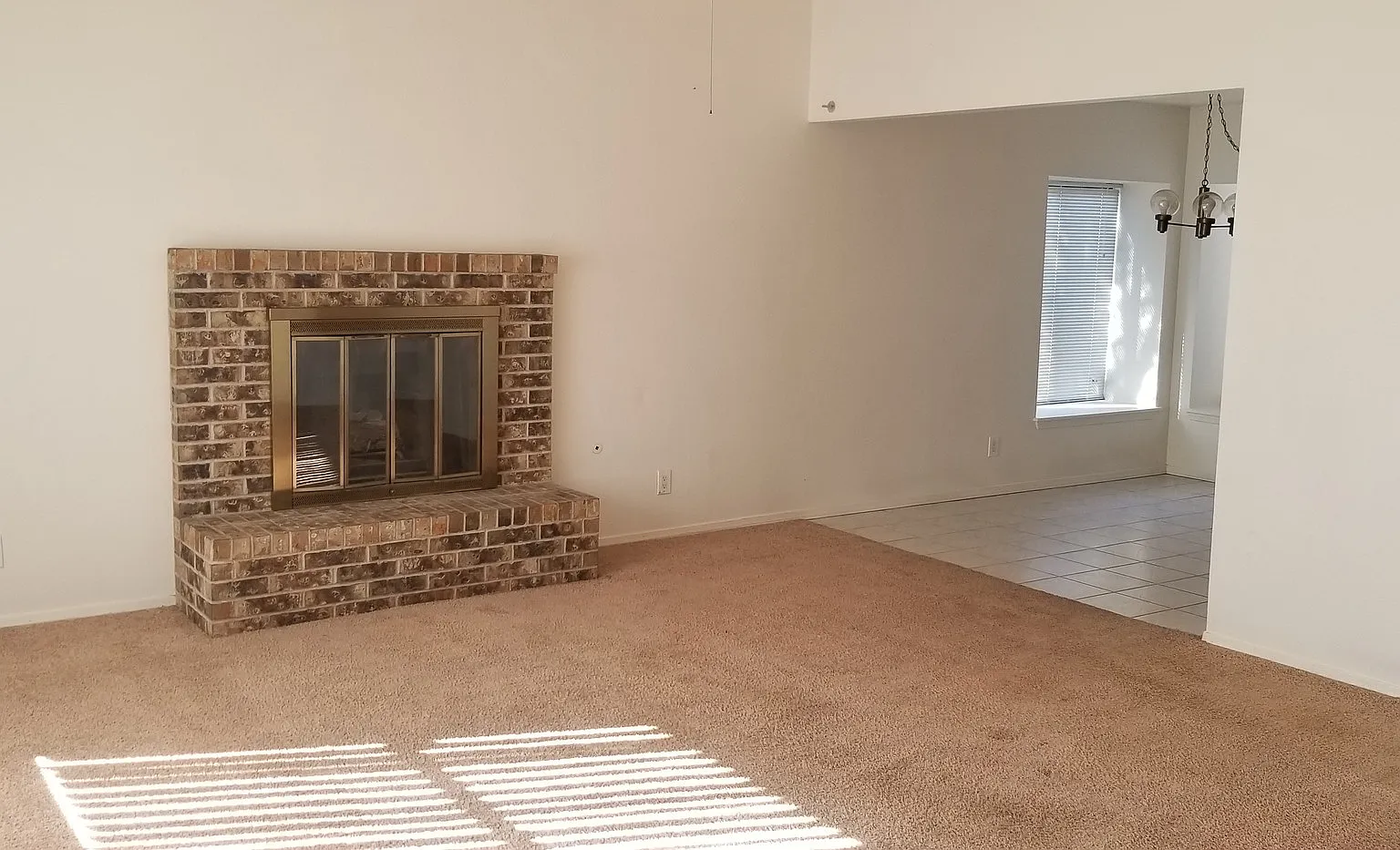 2Bdrm 2BA 2CG 1,151 Sqft — Photo 2