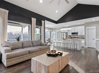 190 Flynn Rd, Lake Ozark, MO 65049