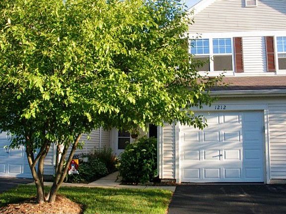 5th image of 1212 Brookdale Dr