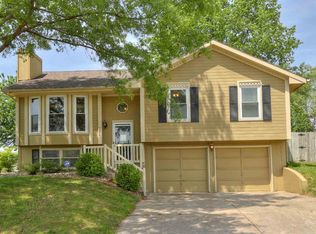 7204 N Atkins Ave, Kansas City, MO 64152