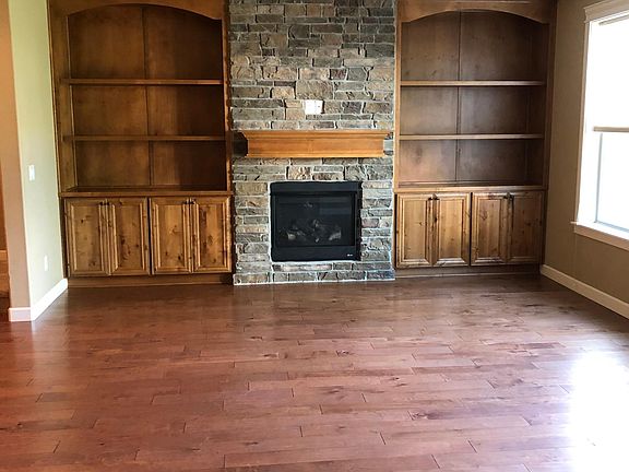2nd image of 2503 NW Lorenz St
