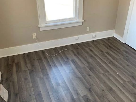3rd image of 1254 N Minneapolis Ave