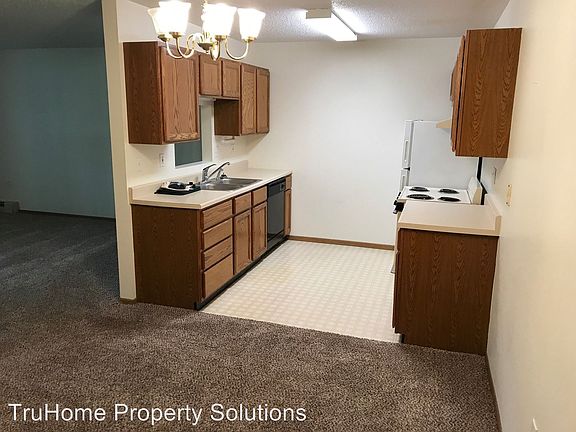 2nd image of 341 N 5th St APT 102