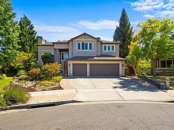 3rd image of 3436 Henderson Circle