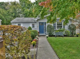 40 Lakeview Rd, Ringwood, NJ 07456