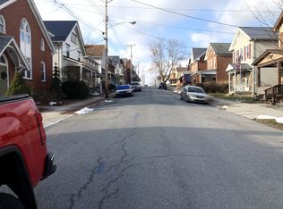 527 Pine St, Hollidaysburg, PA 16648