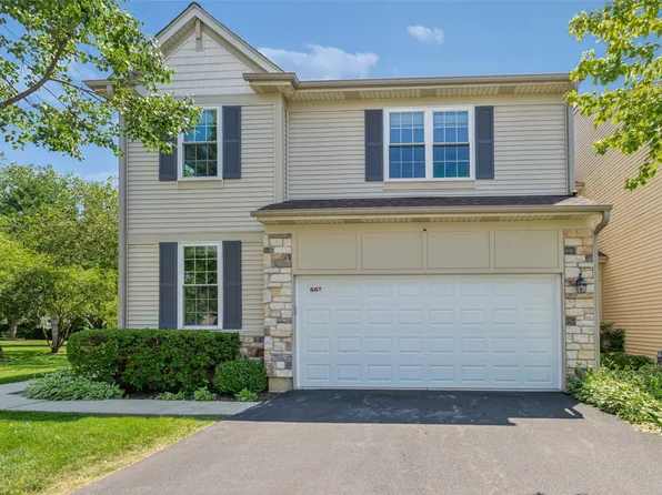 557 Shakespeare Dr, Grayslake, IL 60030