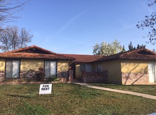 1143 Menlo Ave, Clovis, CA 93612