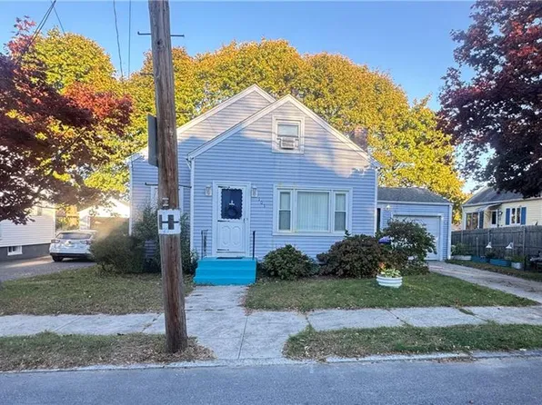 101 Kimball St, Providence, RI 02908
