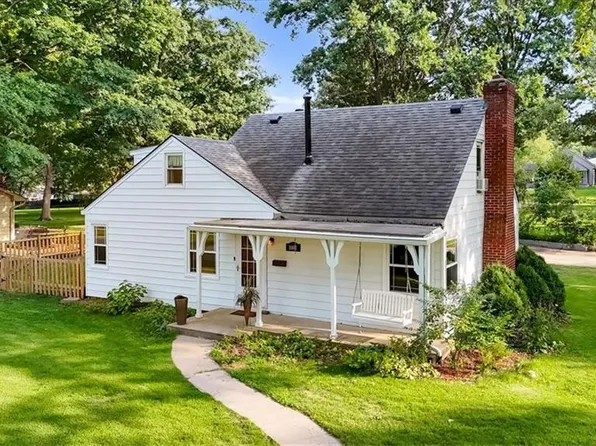 1001 Little Ave, Grandview, MO 64030