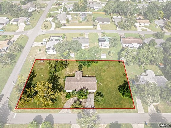 2nd image of 106 S Lucille St