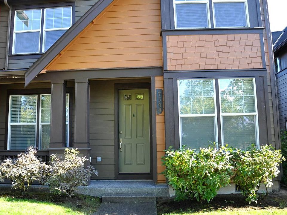 Town House Front 1