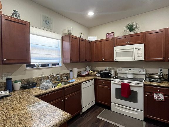 5th image of 11378 NW 83rd Way