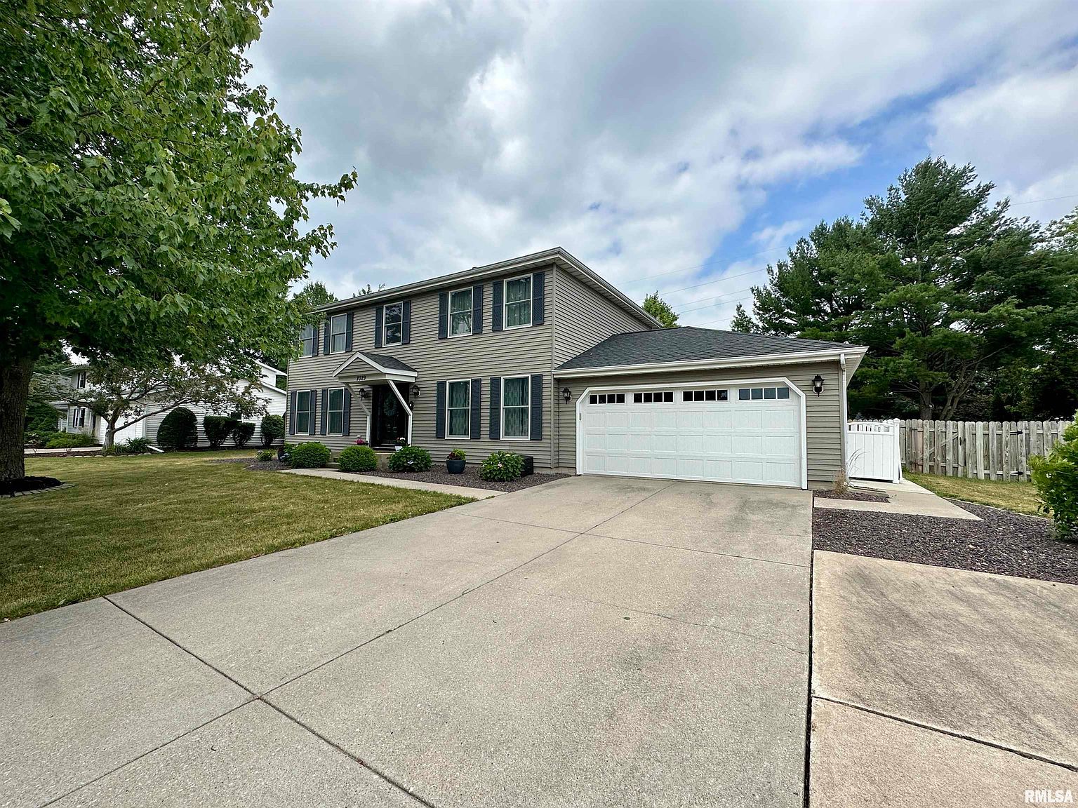 2029 Cornelia Rd, Galesburg, IL 61401 Zillow