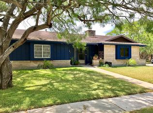 801 Egyptian Dr, Corpus Christi, TX 78412